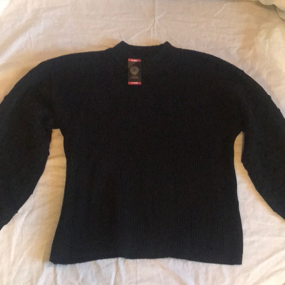 Vince Camuto Black Sweater XL NWT. Clip Dot Sleeves - Crew Neck- Ribbed Sleeves